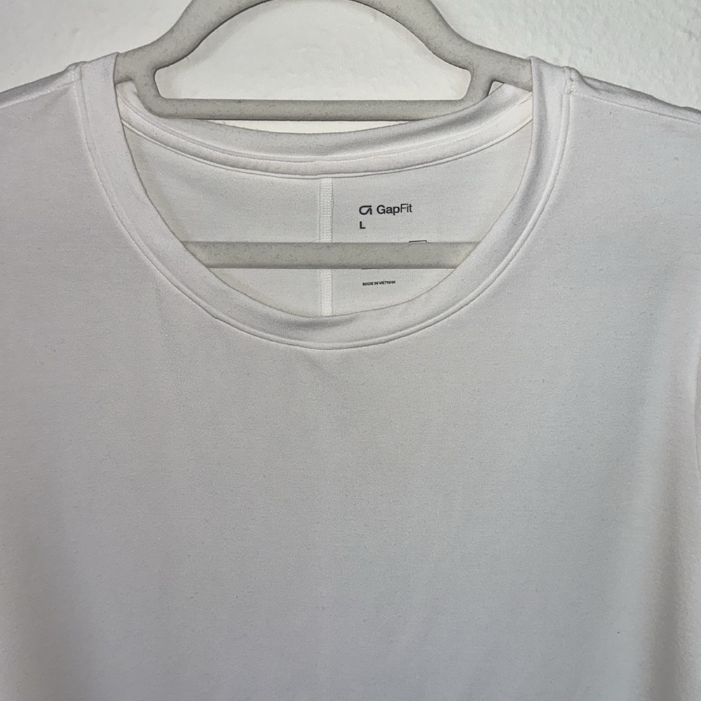 EUC Gap Fit L/S Tee - Picture 2 of 7